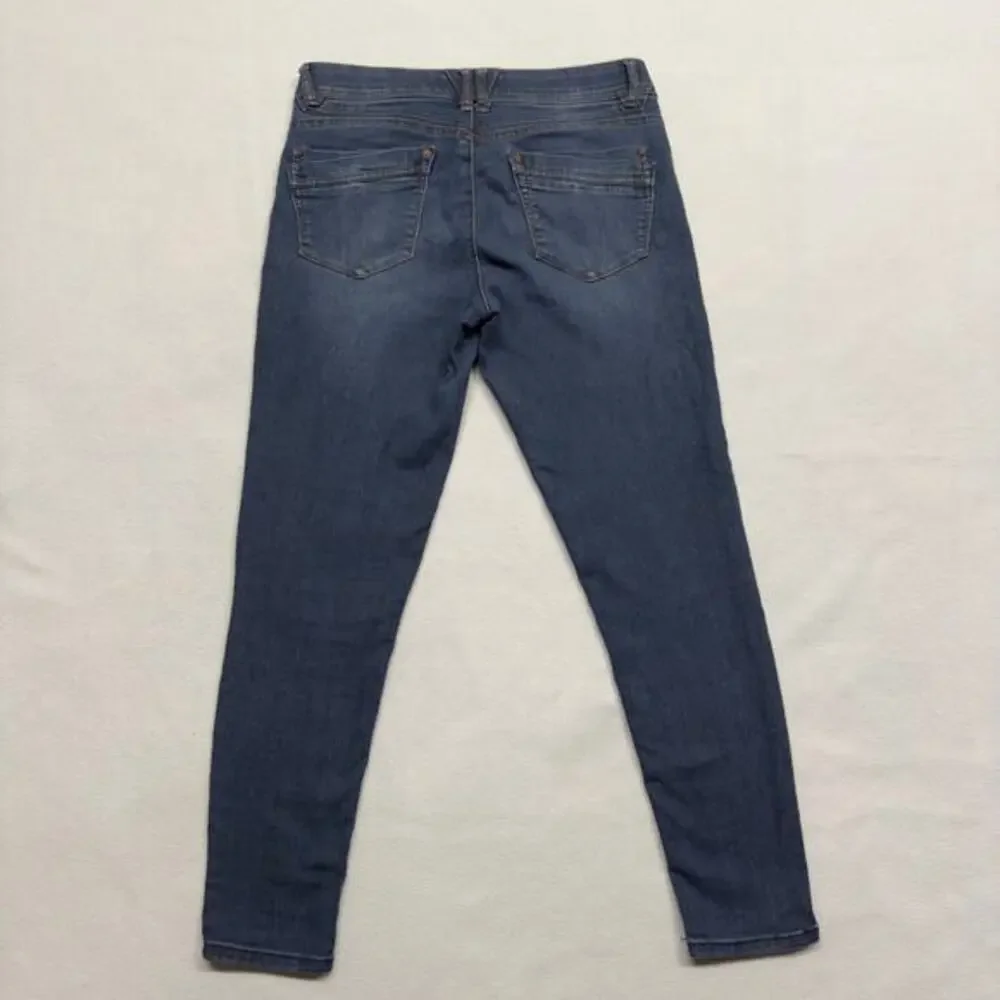 Democracy Jeans Womens‎ Size 6 Blue Skinny Mid Rise Ab Technology Stretch Denim - Picture 2 of 7